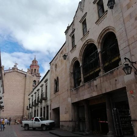 Estancia Real Aparthotel Morelia Exterior photo